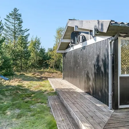 Thomine - 200m From The Sea In Ne Jutland By Interhome *