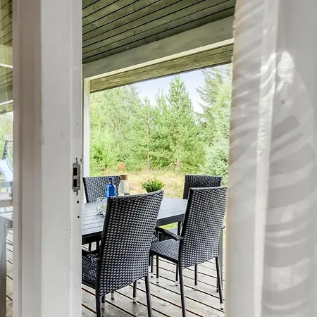 Thomine - 200m From The Sea By Interhome Vakantiehuis